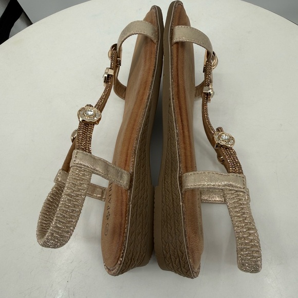 Patrizia Charmer Wedge Sandal with Crystal & Gold Shimmer Ankle Strap Size 10 - Picture 8 of 15